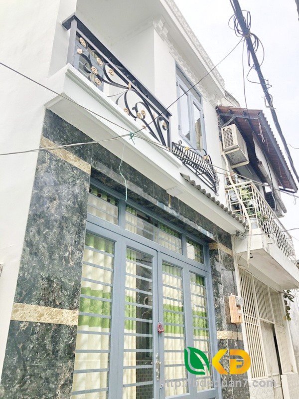 Bán nhà 1 lầu mới đẹp hẻm 160 Nguyễn Văn Quỳ quận 7.